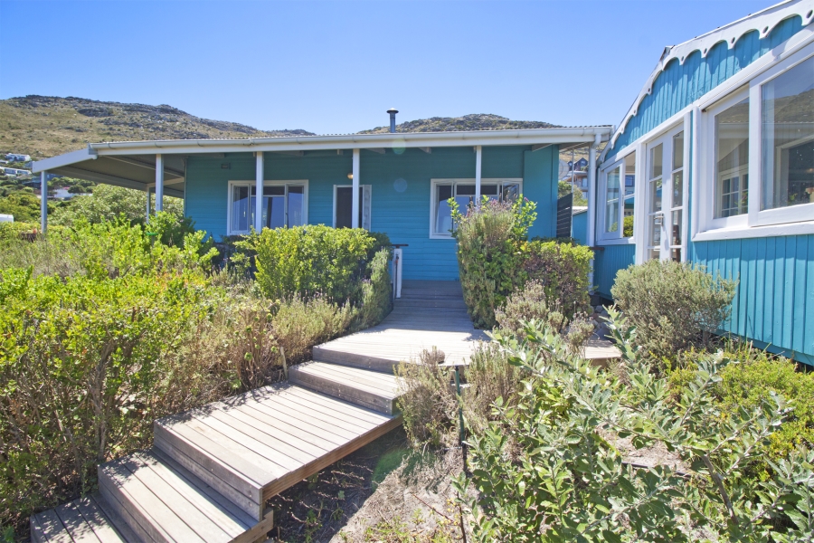 To Let 5 Bedroom Property for Rent in Scarborough Western Cape